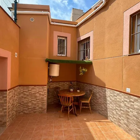 Casa Velarde - *
