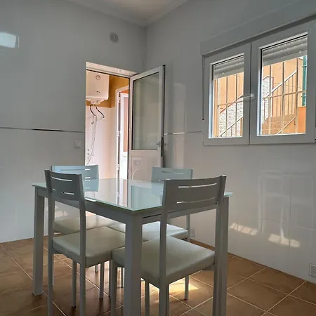 Casa Velarde - * Garrucha