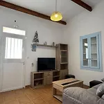 Casa Velarde - *
