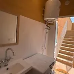 Casa Velarde - *