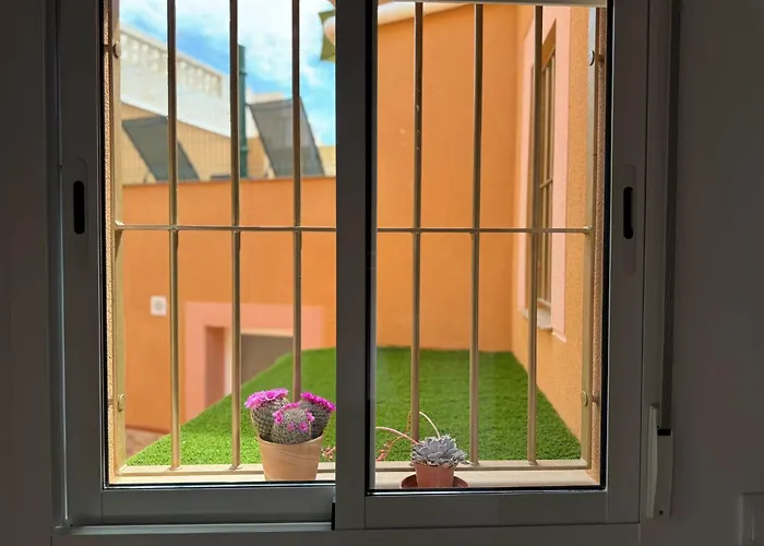 Casa Velarde - * Garrucha